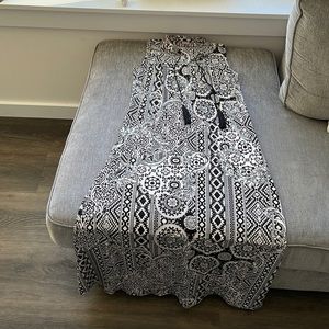 Black and white printed Chico’s dress size 0.